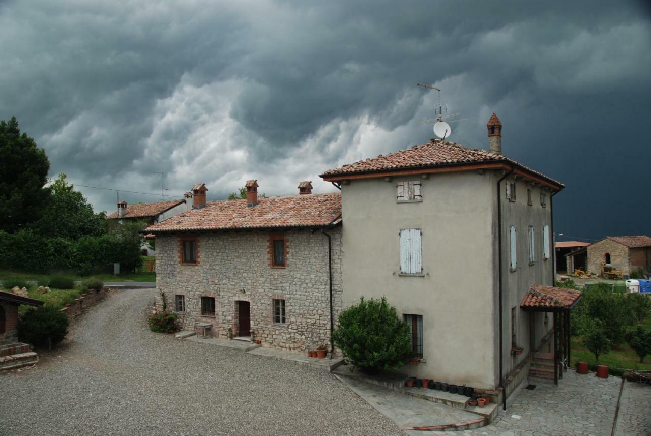 Agriturismo Agronauta Villa Piozzano Buitenkant foto